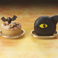 グルメブティック メリッサではハロウィンをテーマにしたケーキやパン全12種を販売する「ハロウィンフェスタ」を開催