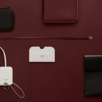 アクネ ストゥディオズが上質な素材にこだわり抜いたコレクション「Small Leather Goods」を発売