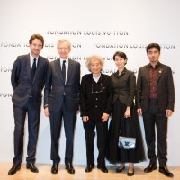 小澤征爾、小澤征悦、LVMH モエヘネシー・ルイヴィトン社長兼CEO/ フォンダシオンルイ・ヴィトンプレジデントのベルナール・アルノー