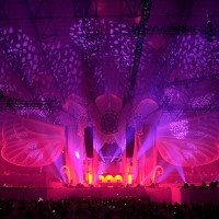 純白のEDMイベント「SENSATION」が日本初上陸