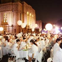 ドレスコードは“白”、日本初上陸のディナーパーティ「ディネ・アン・ブラン（Diner en Blanc）」