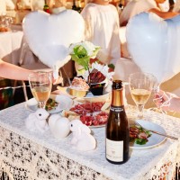 ドレスコードは“白”、日本初上陸のディナーパーティ「ディネ・アン・ブラン（Diner en Blanc）」