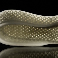 アディダスが3Dプリントによる全く新しいランニングシューズ用ミッドソール「Futurecraft 3D」を発表