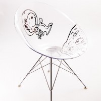 ピーナッツ（PEANUTS）65周年記念を祝うポップアップショップ「PEANUTS meets SPECIAL PRODUCT DESIGN」／カルテルとのコラボレーションチェア（15万円）