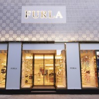 フルラ銀座店がリニューアルオープン