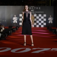 映画『007 スペクター』と『ハーパーズ バザー』のコラボレーションによるファッションショーイベント「TOKYO BONDGIRL COLLECTION」が開催