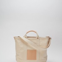 campus bag small 2万2,000円／Hender Scheme