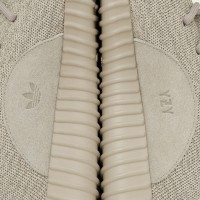 YEEZY BOOST 350 2万8,000円※12月29日世界同時発売／adidas Originals by KANYE WEST