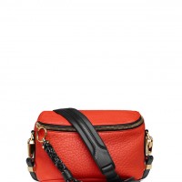 「Rope hip bag」（10万8,000円）