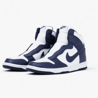 NIKE DUNK HI LUX / SACAI 2万2,000円