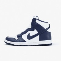 NIKE DUNK HI LUX / SACAI 2万2,000円