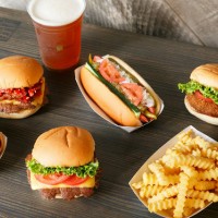 ニューヨーク発のハンバーガーレストラン「Shake Shack」の日本2号店がオープン