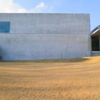 「ヴァンジ彫刻美術館」