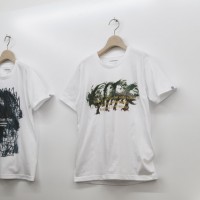 山縣良和×藤原ヒロシコラボTシャツ（各1万円）