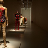 「MIYAKE ISSEY展: 三宅一生の仕事」