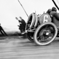 《レーシングカー「ドラージュ」、A.C.F.グランプリ　ル・トレポー》1912年6月26日