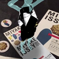 「MIYAKE ISSEY 展: 三宅一生の仕事」の立動アプリ