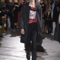 PITTI UOMO 90で発表されたラフ・シモンズ（RAF SIMONS）の17SSメンズコレクション