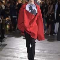 PITTI UOMO 90で発表されたラフ・シモンズ（RAF SIMONS）の17SSメンズコレクション