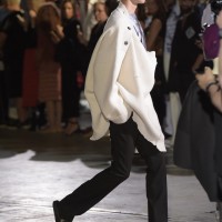 PITTI UOMO 90で発表されたラフ・シモンズ（RAF SIMONS）の17SSメンズコレクション