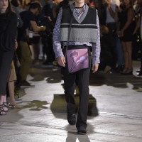 PITTI UOMO 90で発表されたラフ・シモンズ（RAF SIMONS）の17SSメンズコレクション