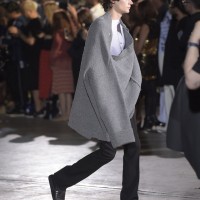 PITTI UOMO 90で発表されたラフ・シモンズ（RAF SIMONS）の17SSメンズコレクション