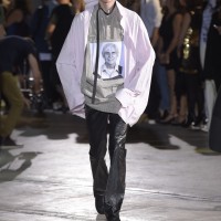 PITTI UOMO 90で発表されたラフ・シモンズ（RAF SIMONS）の17SSメンズコレクション