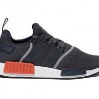 「エヌ エム ディーアール ワン（NMD_R1）」（1万4,990円）