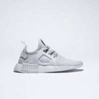 「エヌ エム ディー エックス アール ワン ウィメンズ（NMD_XR1 W）」（1万7,990円）