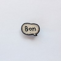 Bon (いいね)のブローチ（1万6,000円）