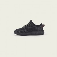 YEEZY BOOST 350 INFANT パイレーツブラックカラー（1万8,000円）