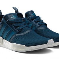 「エヌ エム ディーアール ワン（NMD_R1）」（1万3,490円）