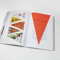 ポール・スミスによる自転車関連書籍『PAUL SMITH'S CYCLING SCRAPBOOK』が、日本でも販売を開始