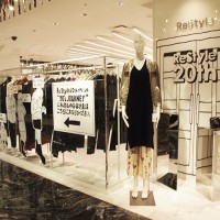 伊勢丹新宿店リ・スタイルの20周年を記念した「ReStyle 20TH “90's JOURNEYショップ”」