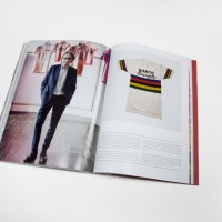 ポール・スミスによる自転車関連書籍『PAUL SMITH'S CYCLING SCRAPBOOK』が、日本でも販売を開始