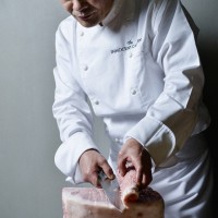 THE INNOCENT CARVERY WAGYU SPECIALITY LABO | RESTAURANTのKENICHIRO OKADA