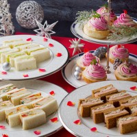 ホテルニューオータニ大阪で「スイーツ＆サンドウィッチビュッフェ ～クリスマスケーキと栗とパンケーキ～」が開催