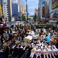 宇佐美雅浩「大塚健 秋葉原（東京）2013」