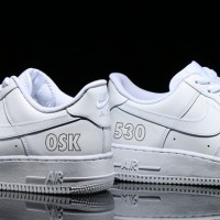 「NIKE AIR FORCE 1’07」（1万2,000円）