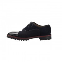 「HUBERTUS ORLATO FLAT CALF」（13万2,000円）