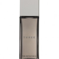 「THREE ザ ディフィニティブ ローション」（100ml／5,000円）