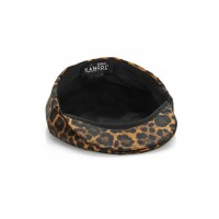 Alexander Wang x Kangol Pebbles Cap Leopard Print（4万7,000円）