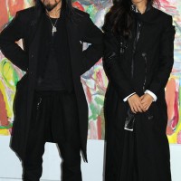 「画と機 山本耀司・朝倉優佳」展