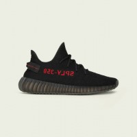 YEEZY BOOST 350 V2（2万8,000円）