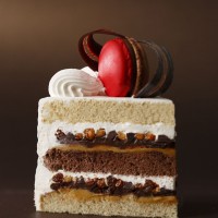 「スーパーチョコレートショートケーキ」（1,500円）