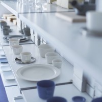 原宿のコープオリンピアにある東京ショールーム＆ショップ。直営店限定のシリーズなどがそろう。