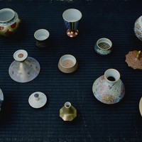 丸谷焼「錦山窯（きんざんがま）」の新作が国内で初お披露目