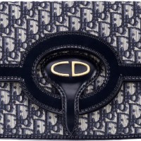 ポップアップ限定DIOR OBLIQUEシリーズ（12万5,000円）