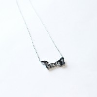 Narcissus Garden necklace（4万8,600円）