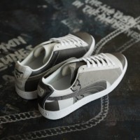 プーマとspoken words projectのコラボスニーカー「PUMA BASKET FOR SWP」（2万5,000円）が数量限定発売